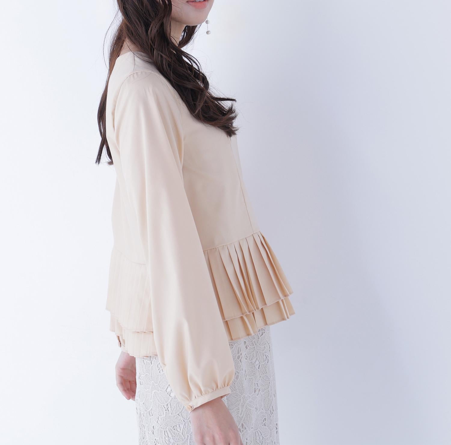 プリーツヘムブラウス ペールアプリコット