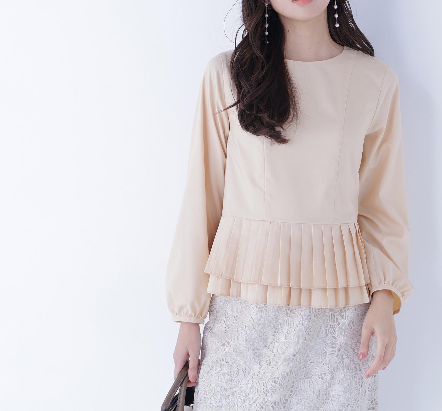 プリーツヘムブラウス ペールアプリコット