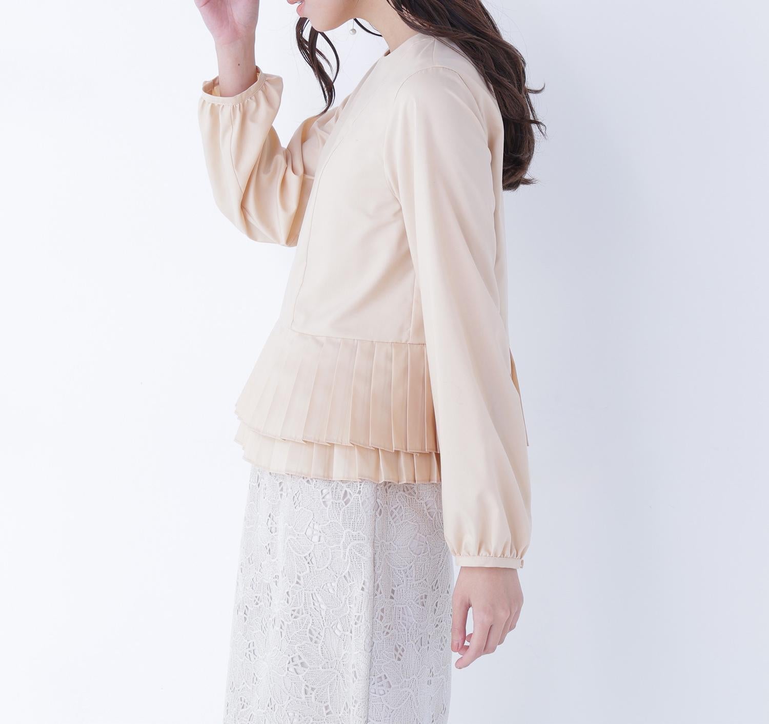 プリーツヘムブラウス ペールアプリコット