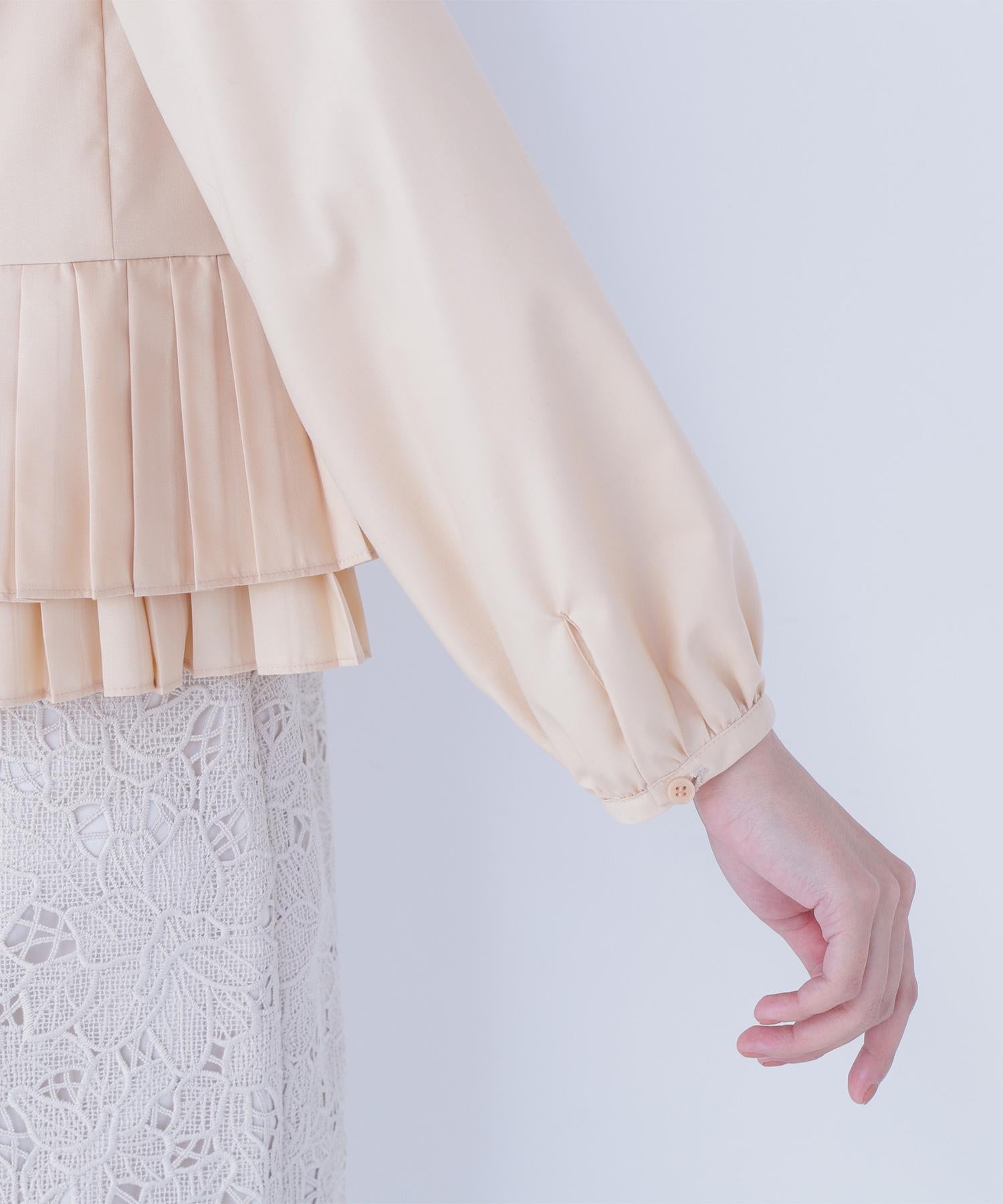 プリーツヘムブラウス ペールアプリコット