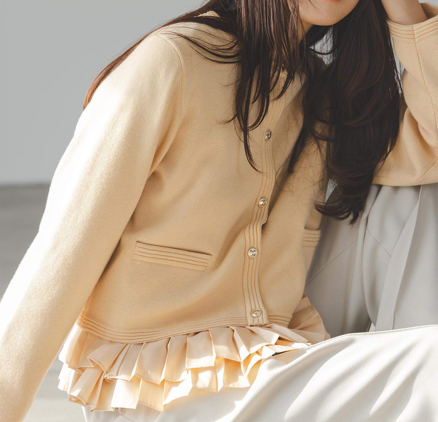 プリーツヘムブラウス ペールアプリコット