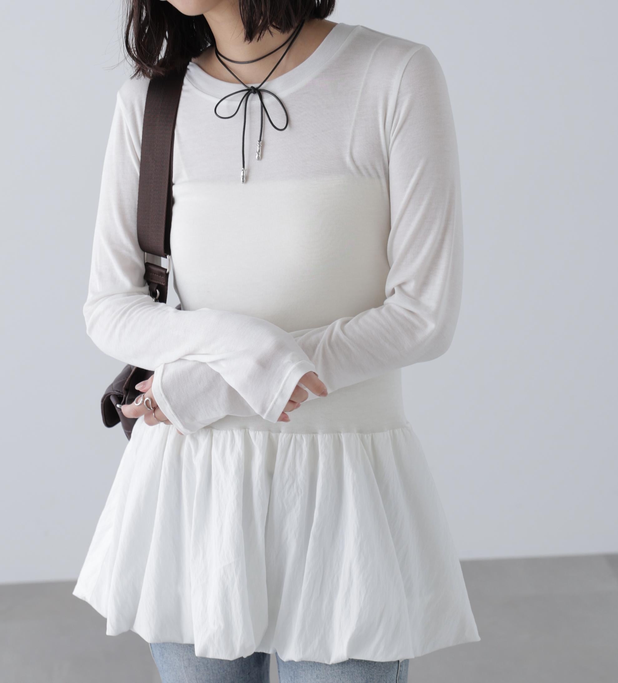 長袖裾フリルカットソー バルーン2