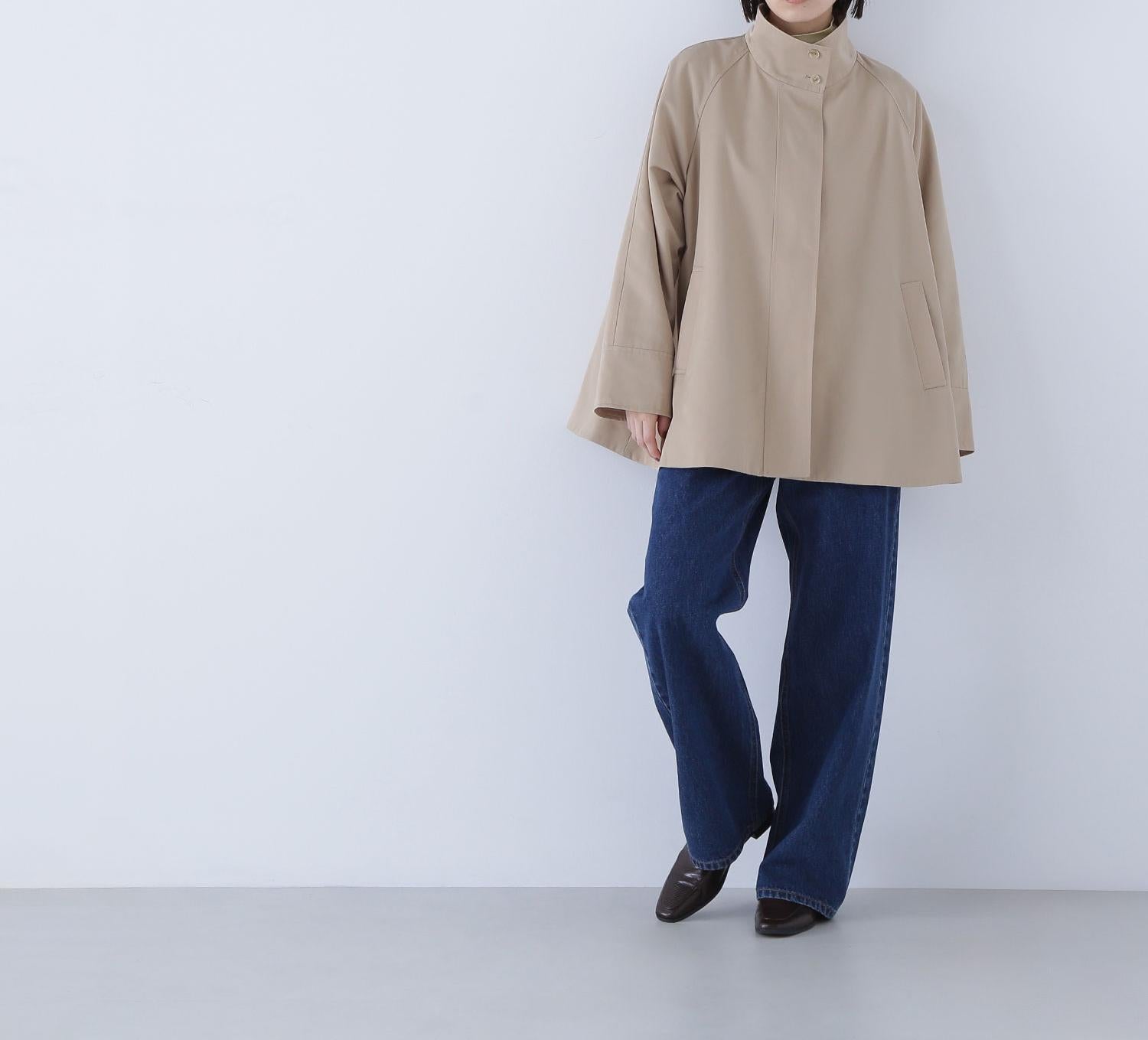 スタンドネックテントラインブルゾン ベージュ