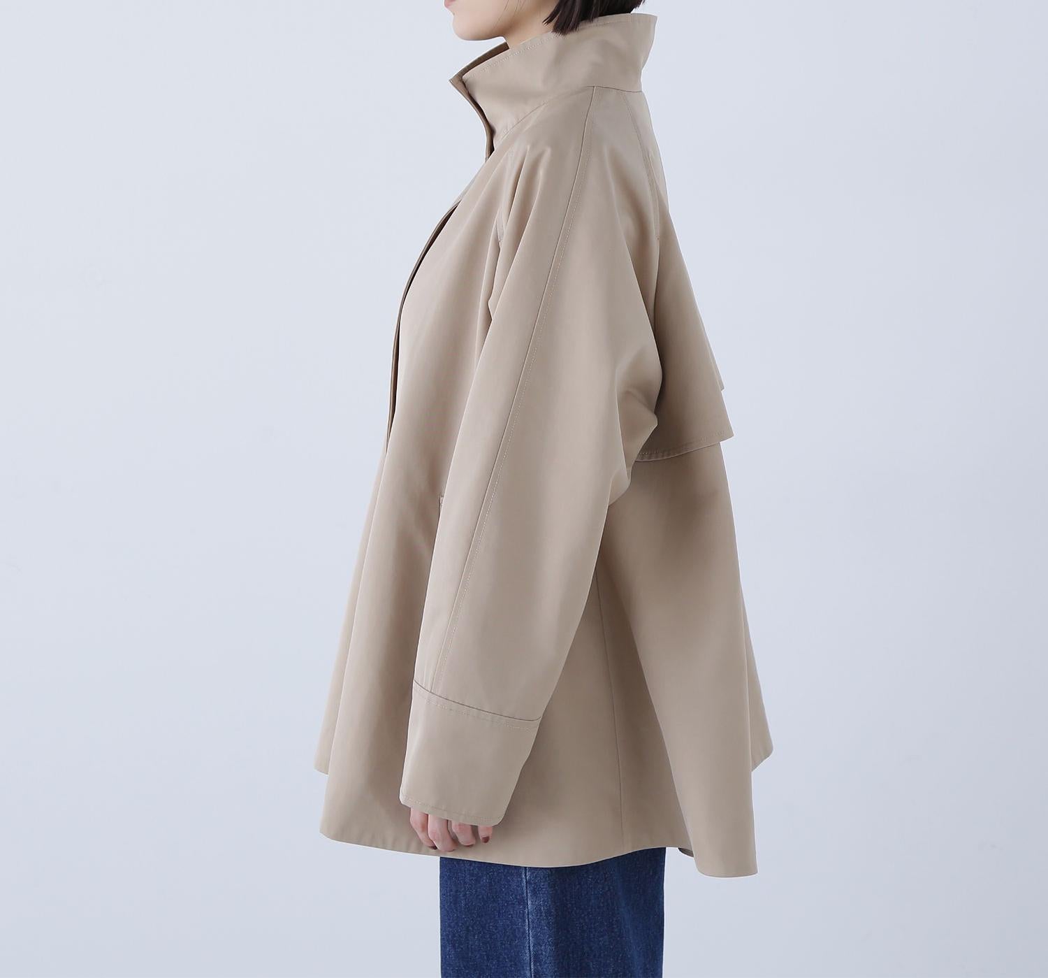 スタンドネックテントラインブルゾン ベージュ