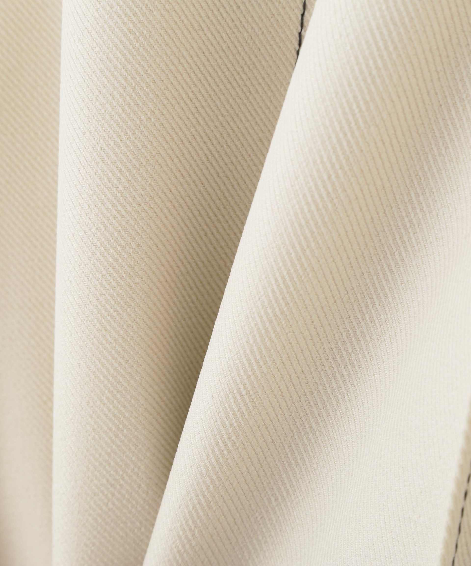 フロント釦配色ステッチスカート エクリュ