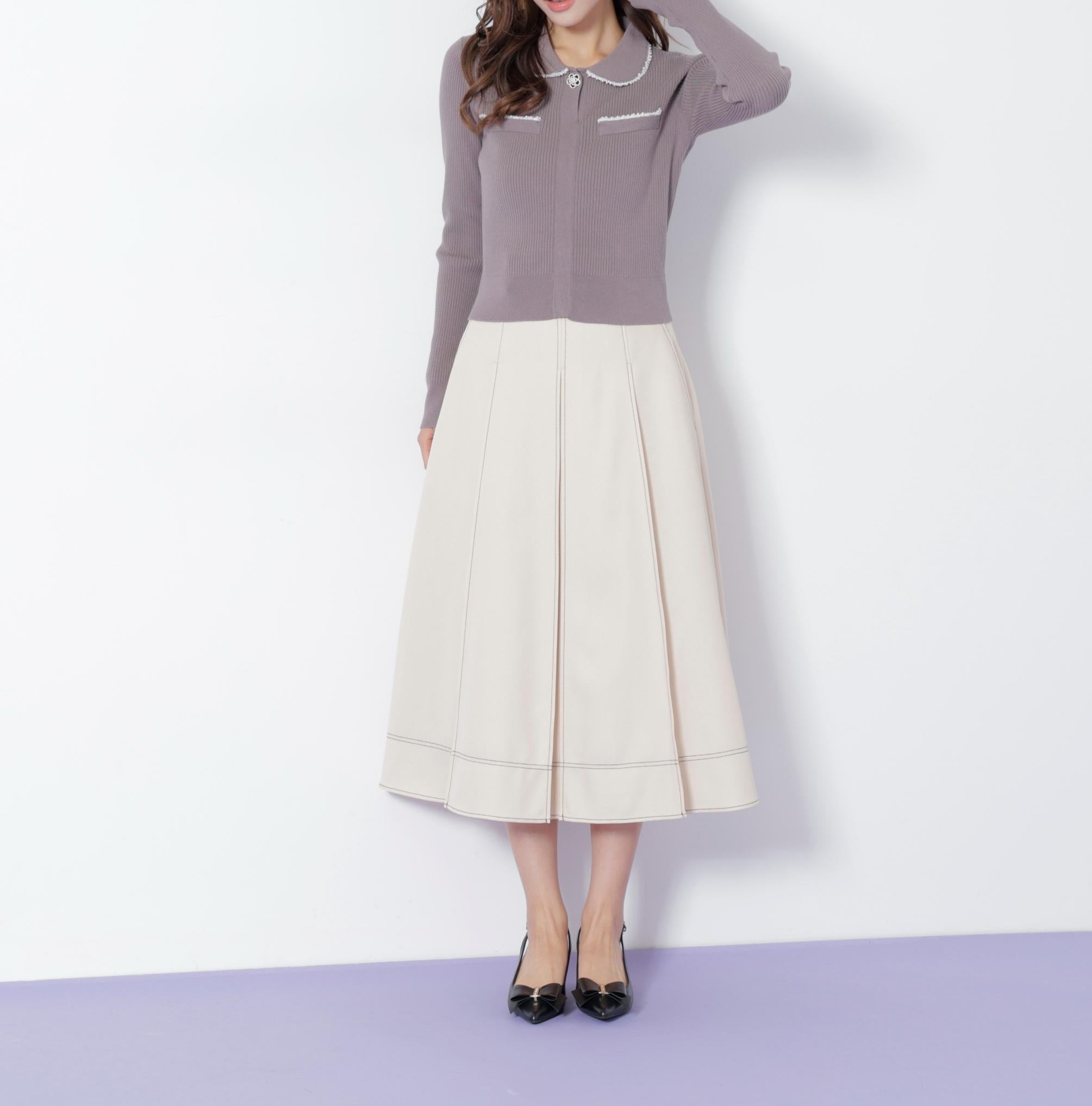 フロント釦配色ステッチスカート エクリュ