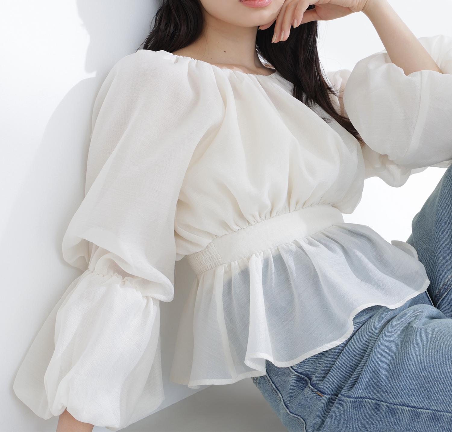 シアーギャザーペプラムブラウス オフホワイト1