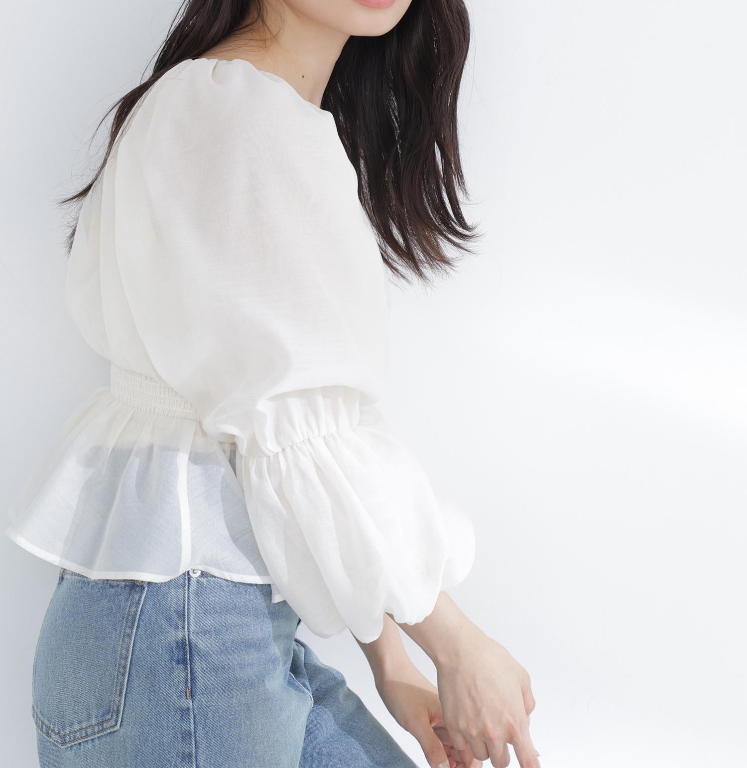 シアーギャザーペプラムブラウス オフホワイト1