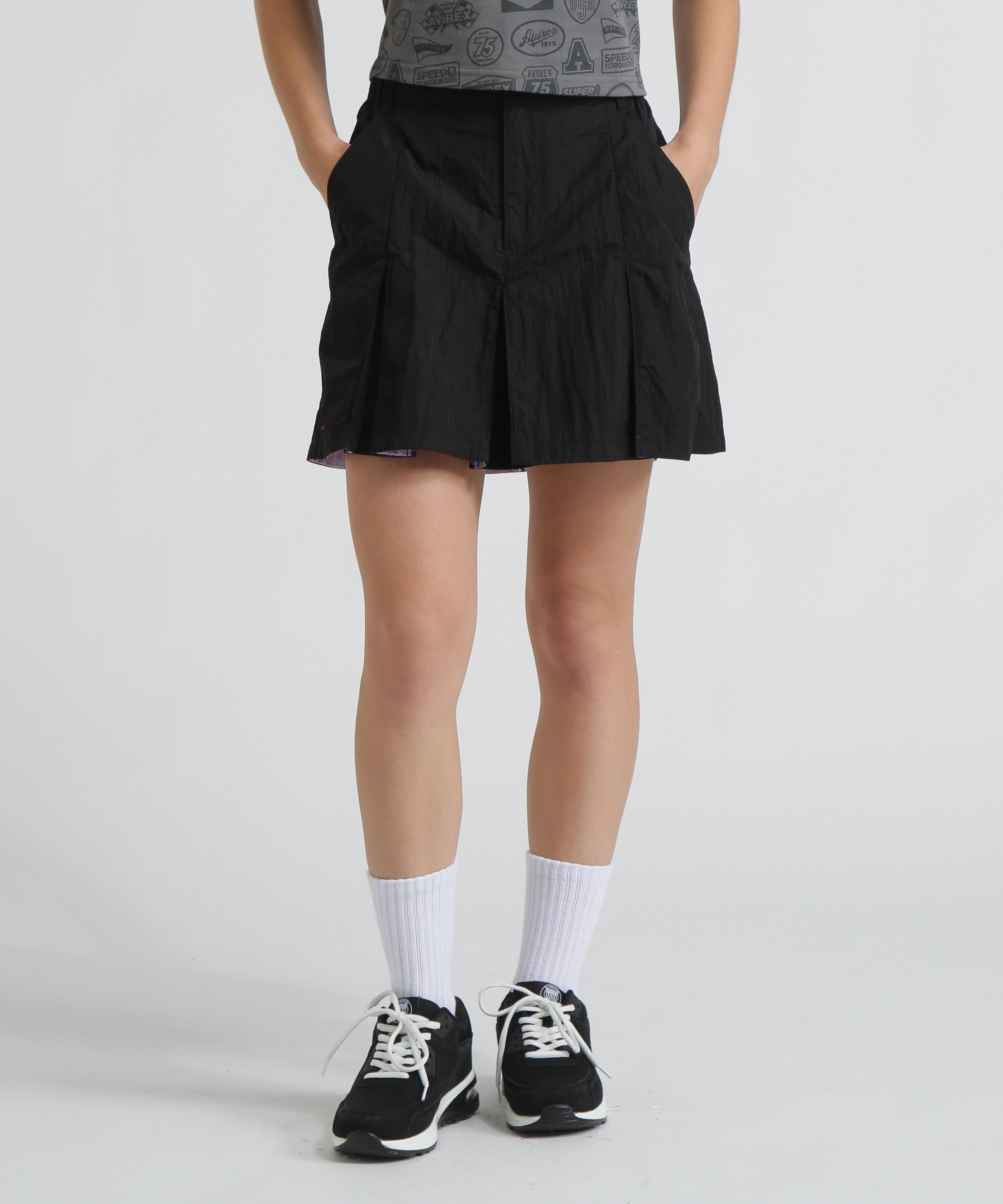NYLON SKIRT-LIKE PLEATED SKIRT ブラック