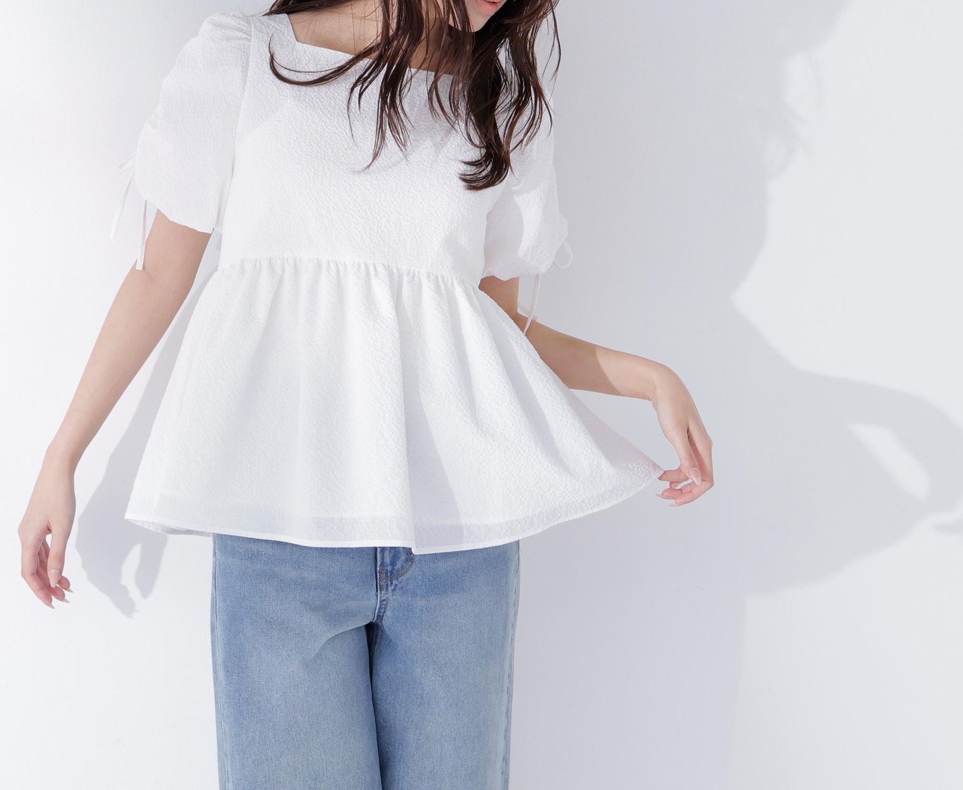 ドロストギャザースリーブブラウス オフホワイト1