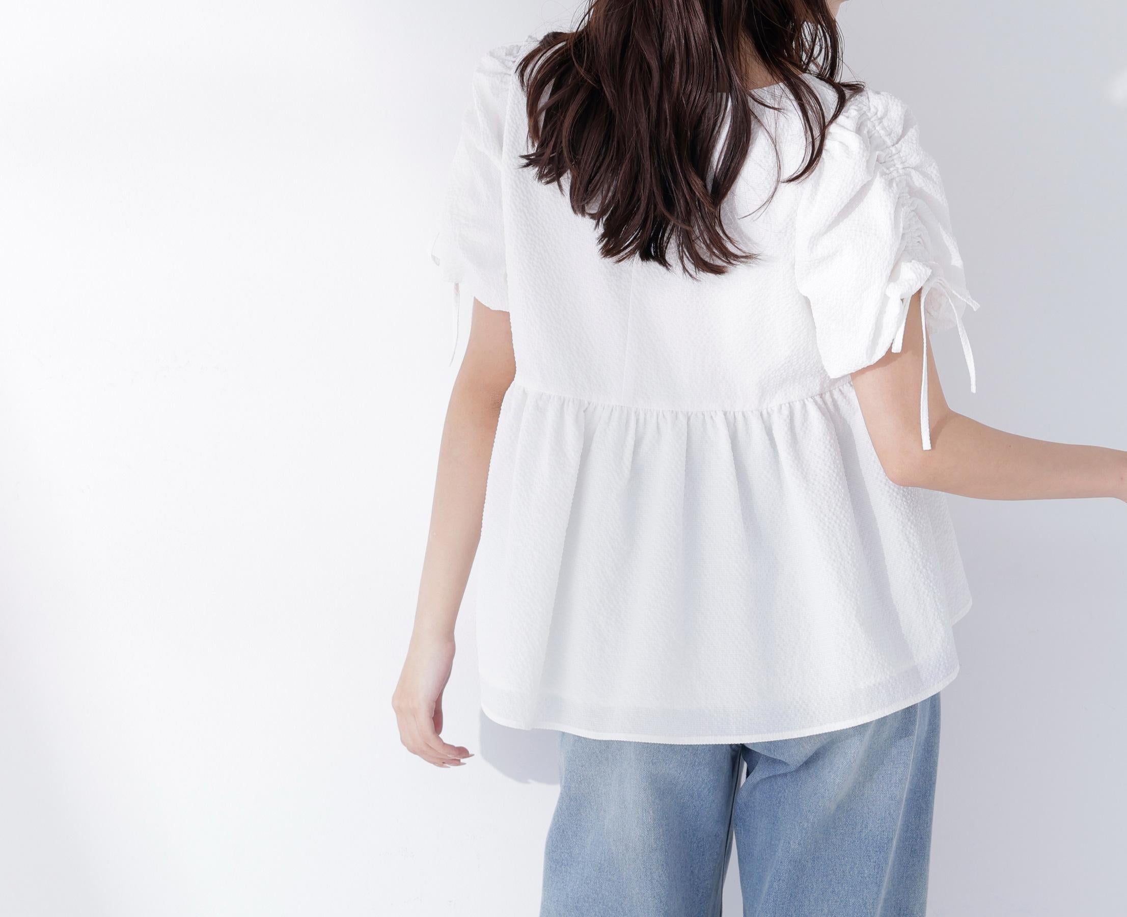 ドロストギャザースリーブブラウス オフホワイト1