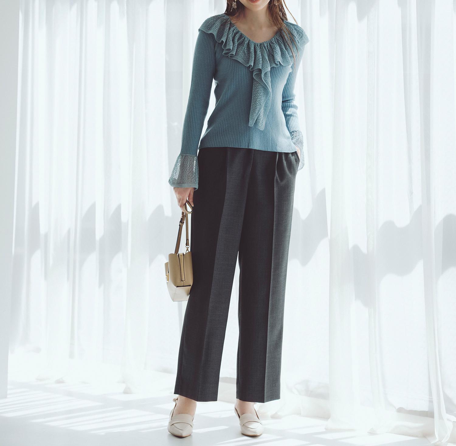 レーストリムリブニット ブルー