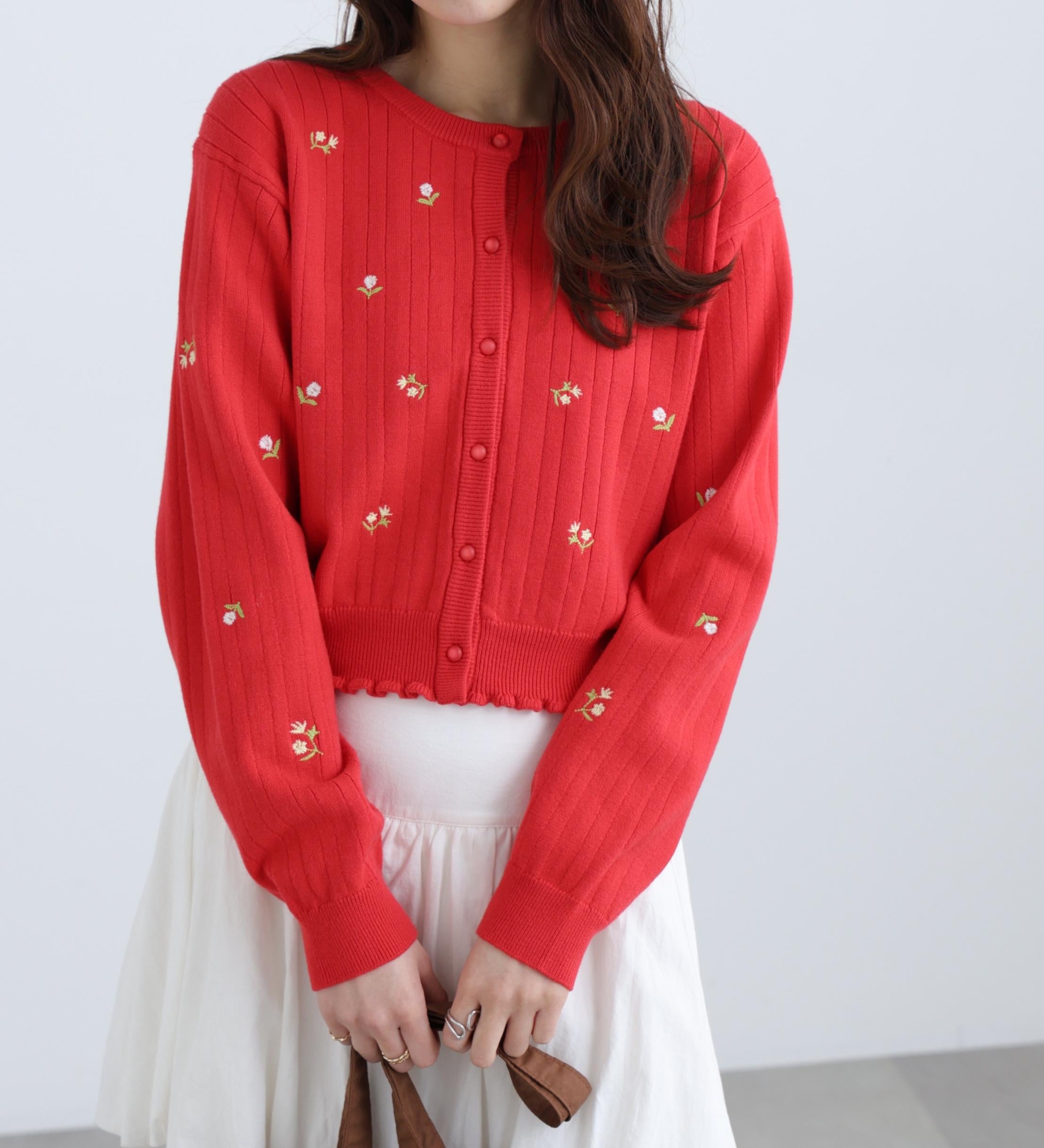 フラワー刺繍針抜きニットカーディガン レッド