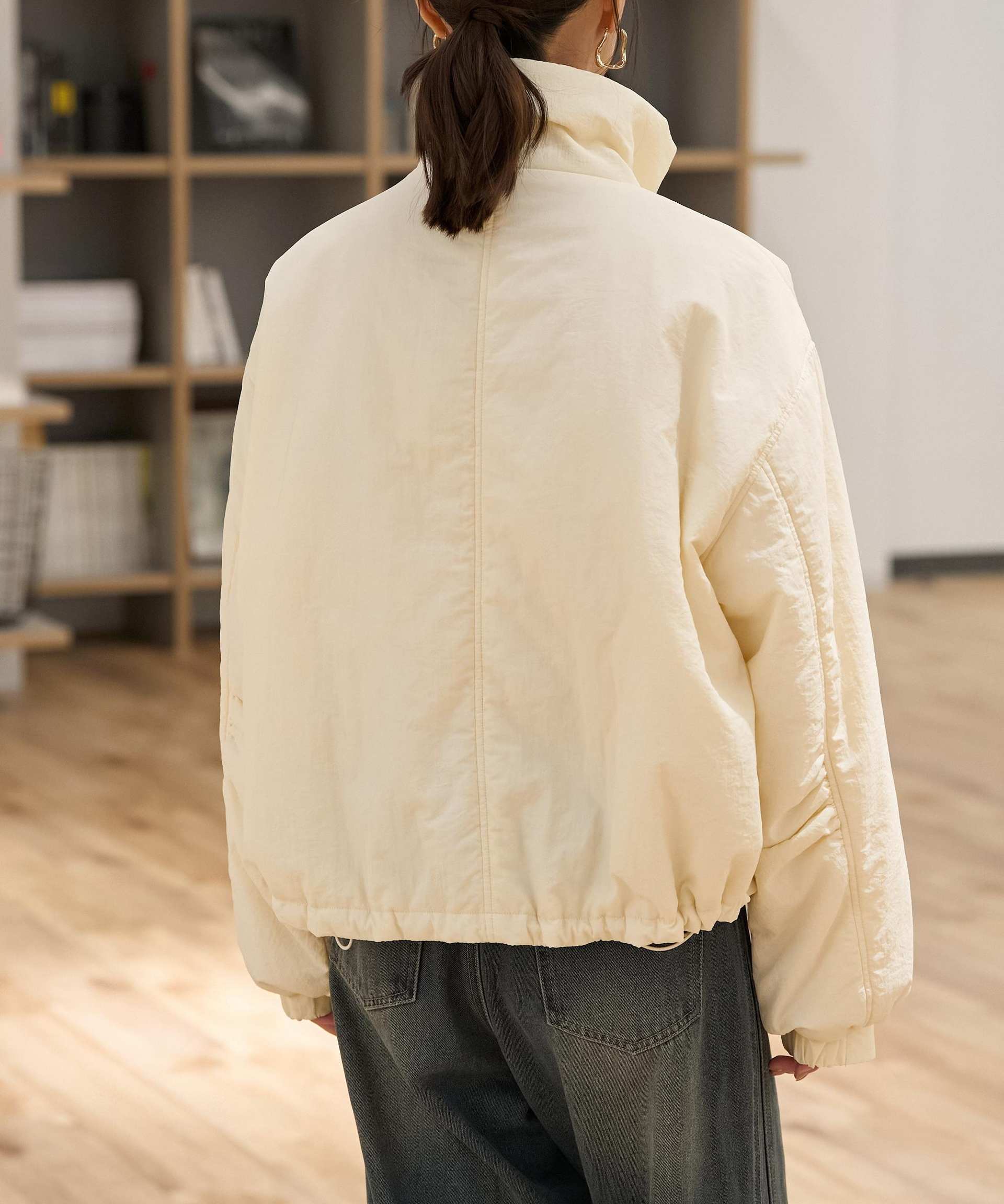 モンスターショートブルゾン オフホワイト