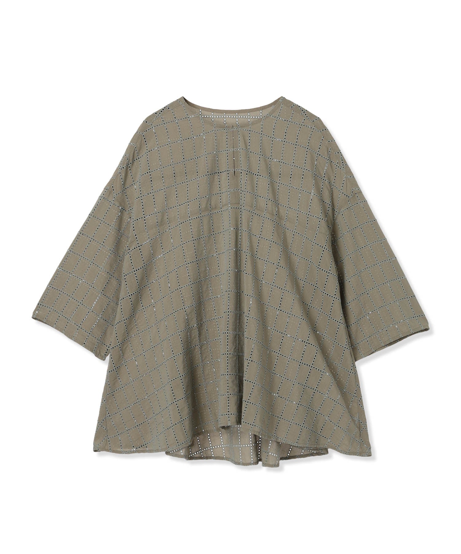 エーシーデザインバイアルファキュービック A/C DESIGN BY ALPHA CUBIC スクエア刺しゅうブラウス (カーキ) カーキ