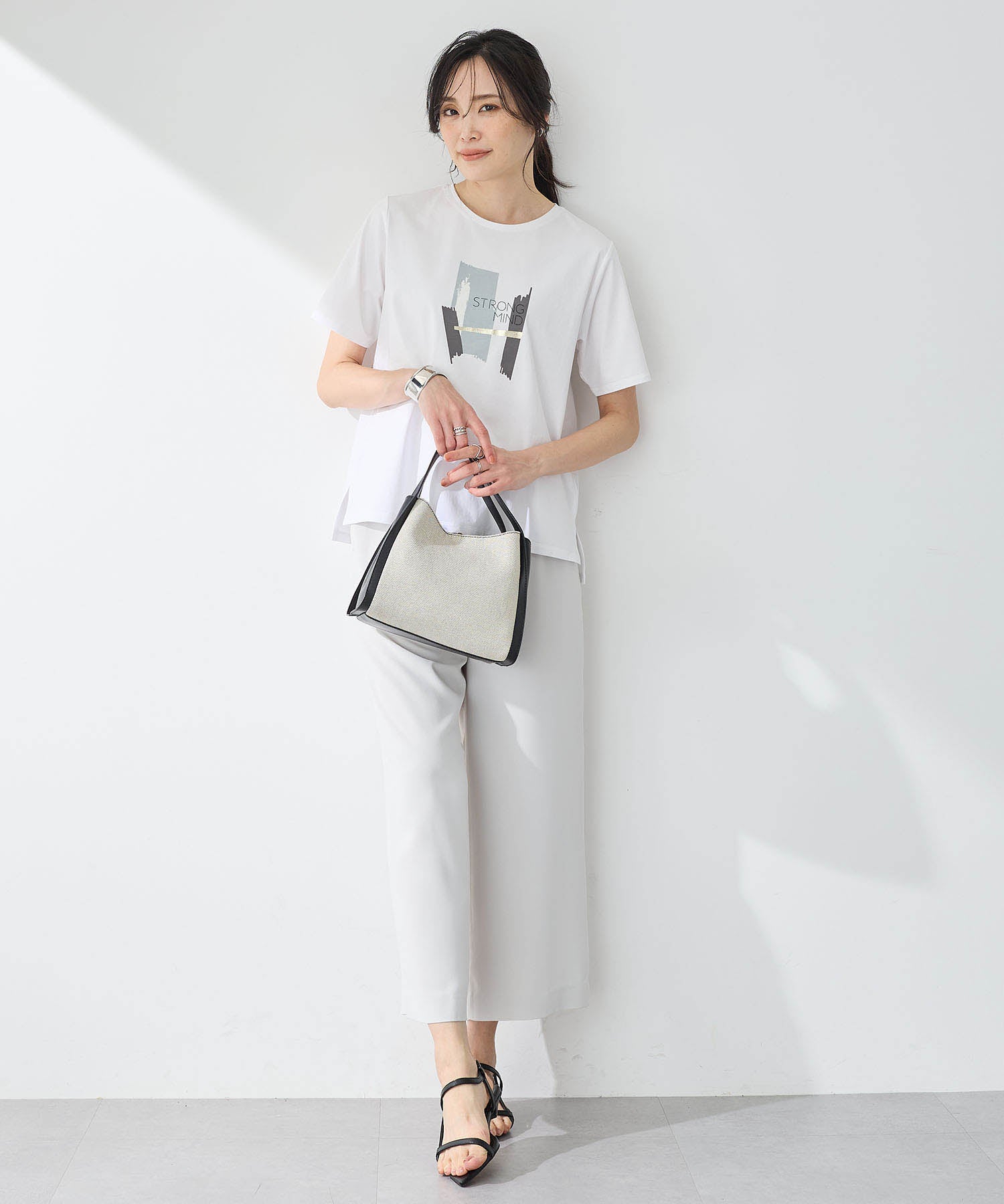 エーシーデザインバイアルファキュービック A/C DESIGN BY ALPHA CUBIC グラフィックTシャツ【接触冷感・UVカット】 (オフホワイト) オフホワイト