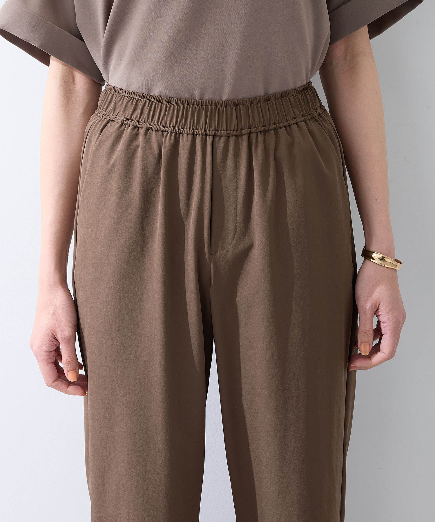 エーシーデザインバイアルファキュービック A/C DESIGN BY ALPHA CUBIC 【美モーション】ストレッチナイロンラッシュストレートパンツ【接触冷感・UVカット・撥水・ウエストゴム】 (ネイビー) ネイビー