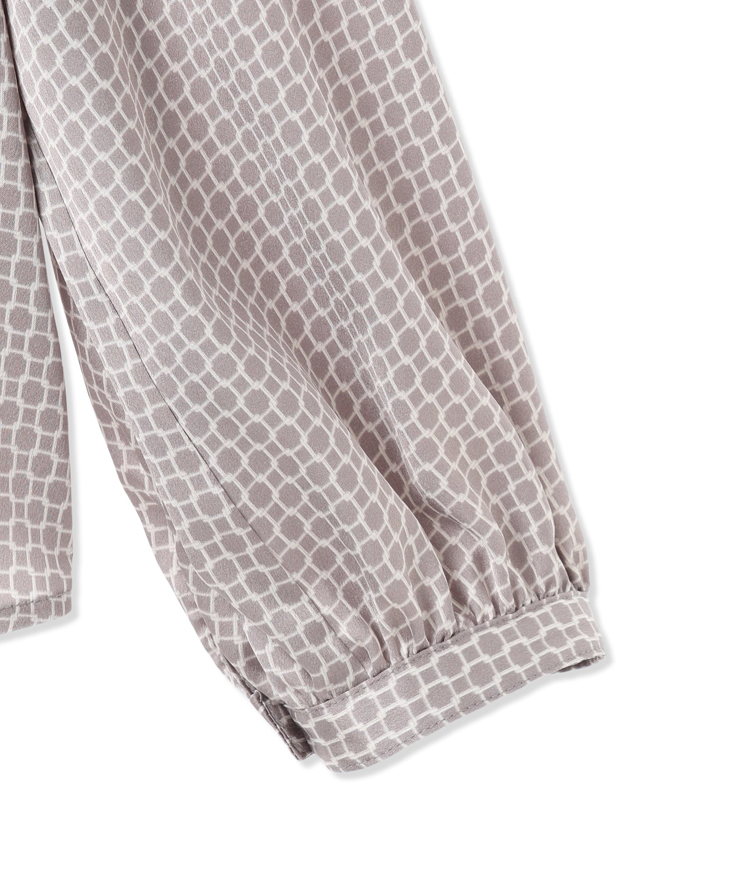 エーシーデザインバイアルファキュービック A/C DESIGN BY ALPHA CUBIC チェーンプリントブラウス (ネイビー) ネイビー