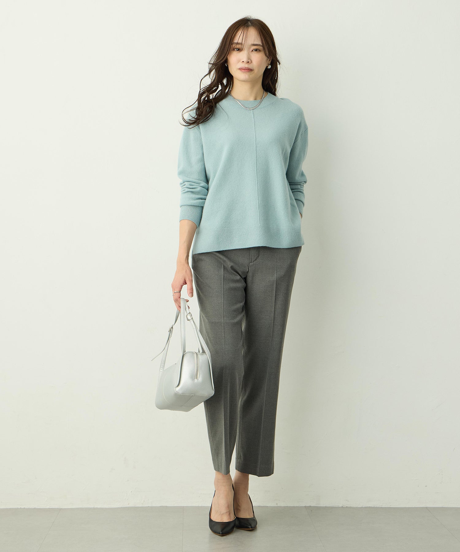 エーシーデザインバイアルファキュービック A/C DESIGN BY ALPHA CUBIC ウールカシミヤプルオーバー (オフホワイト) オフホワイト