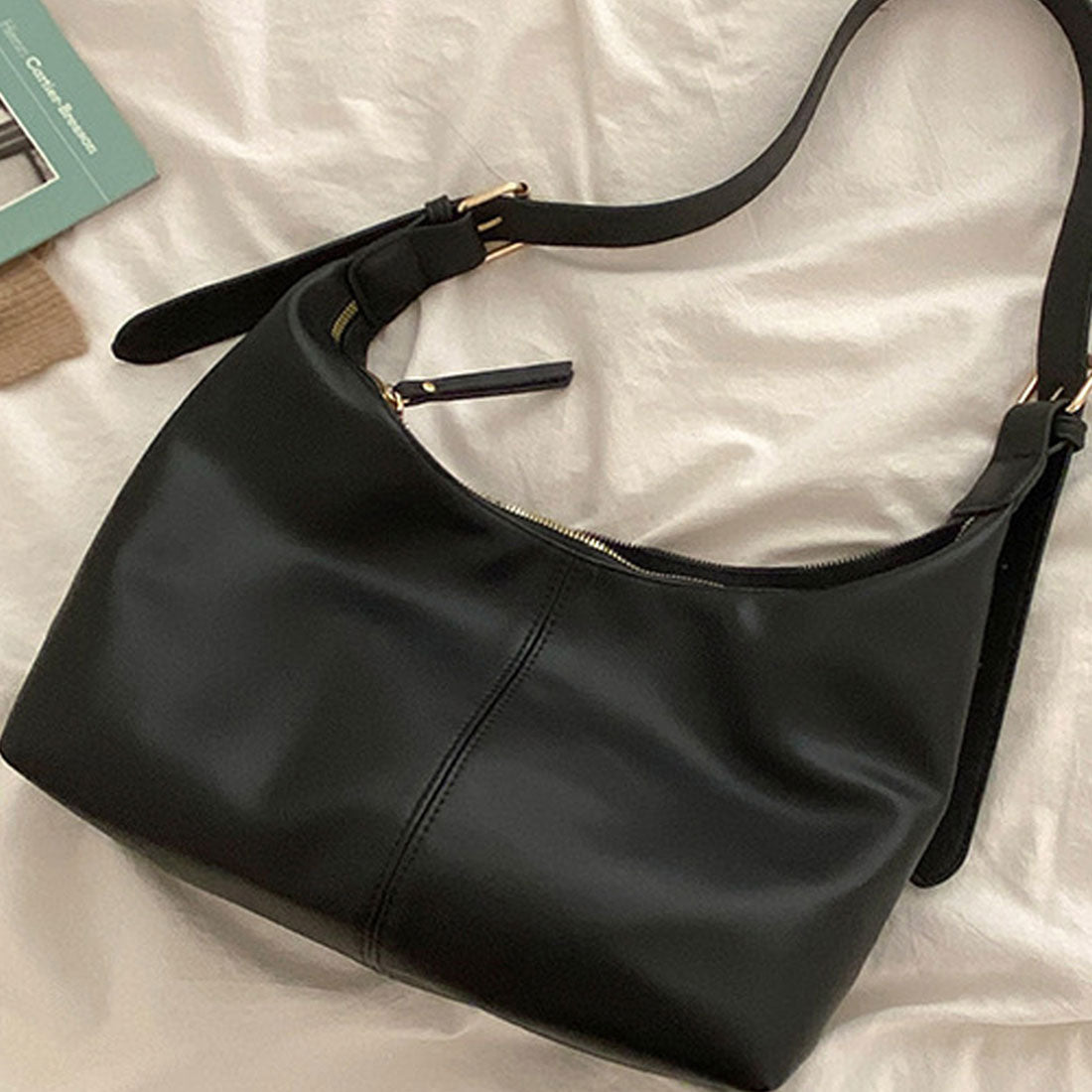 アミュレット Amulet ワンショルダーバッグ レディース 10代 20代 30代 韓国ファッション 韓国 キレイめ 大人 オフィスカジュアル シンプル 柔らか 使い回し