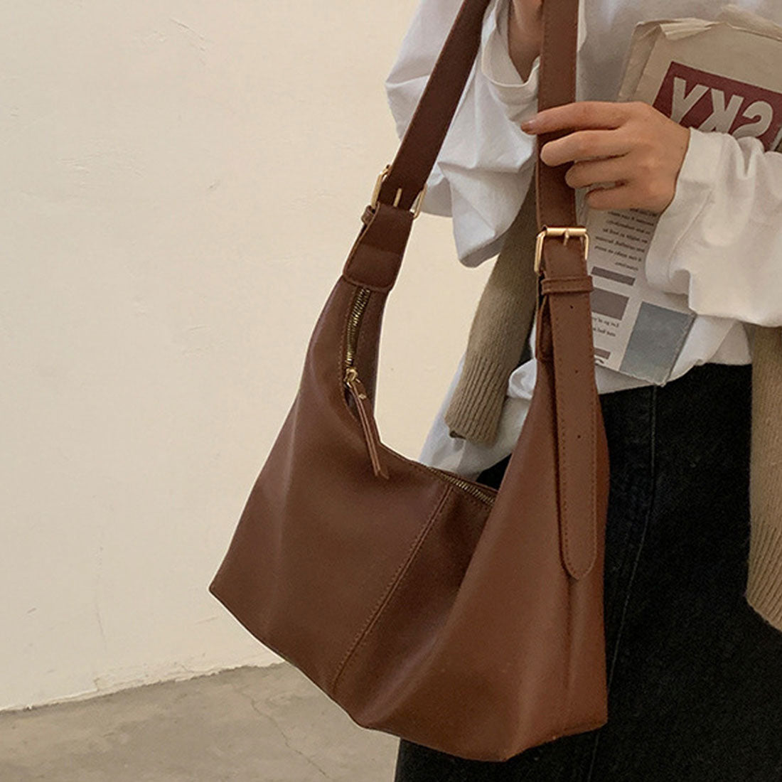 アミュレット Amulet ワンショルダーバッグ レディース 10代 20代 30代 韓国ファッション 韓国 キレイめ 大人 オフィスカジュアル シンプル 柔らか 使い回し