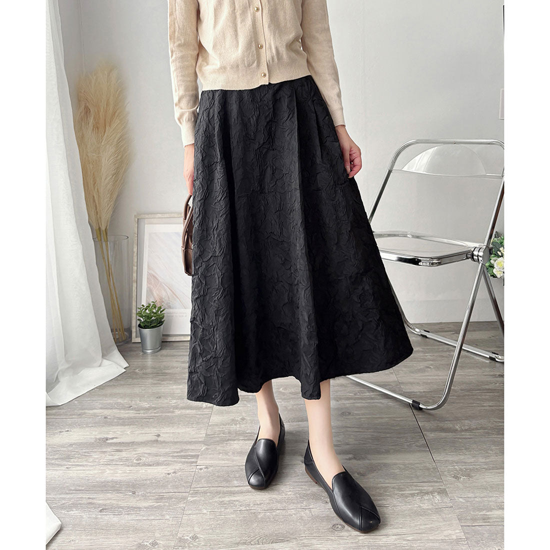 アミュレット Amulet スクエアトゥフラットシューズ レディース 楽ちん ローヒール ぺたんこ 上品 大人カジュアル シンプル 通勤 通学 軽量 痛くない 白 黒 きれいめ (ホワイト) ホワイト