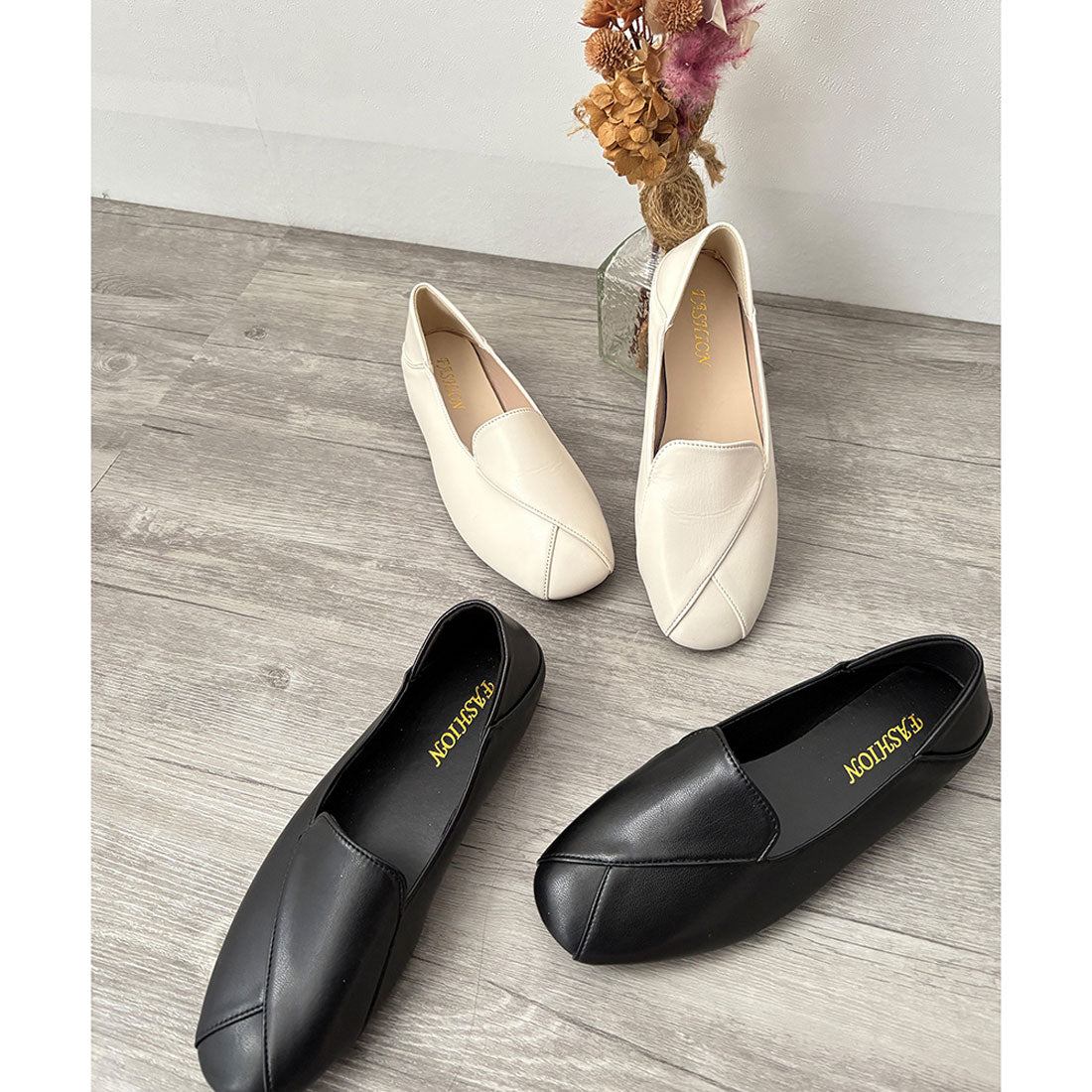 アミュレット Amulet スクエアトゥフラットシューズ レディース 楽ちん ローヒール ぺたんこ 上品 大人カジュアル シンプル 通勤 通学 軽量 痛くない 白 黒 きれいめ (ホワイト) ホワイト