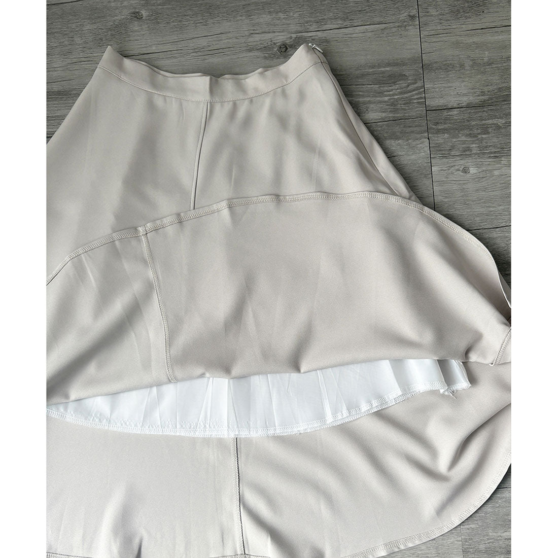 アミュレット Amulet ひざ丈フレアスカート ハイウエスト 無地 脚長 大人 可愛い シンプル レディース (ライトブルー) ライトブルー