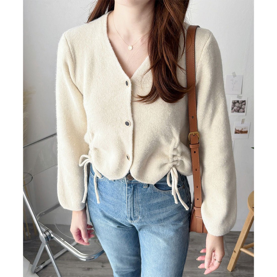 アミュレット Amulet ドロストVネックニットカーディガン レディース 長袖 羽織り ゆったり 大人可愛い ナチュラル 韓国 きれいめ カジュアル 春 秋 冬 白 黒 上品 (パープル) パープル