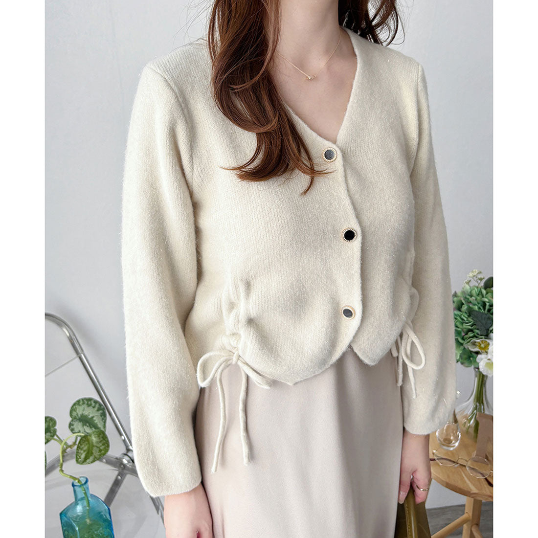 アミュレット Amulet ドロストVネックニットカーディガン レディース 長袖 羽織り ゆったり 大人可愛い ナチュラル 韓国 きれいめ カジュアル 春 秋 冬 白 黒 上品 (パープル) パープル