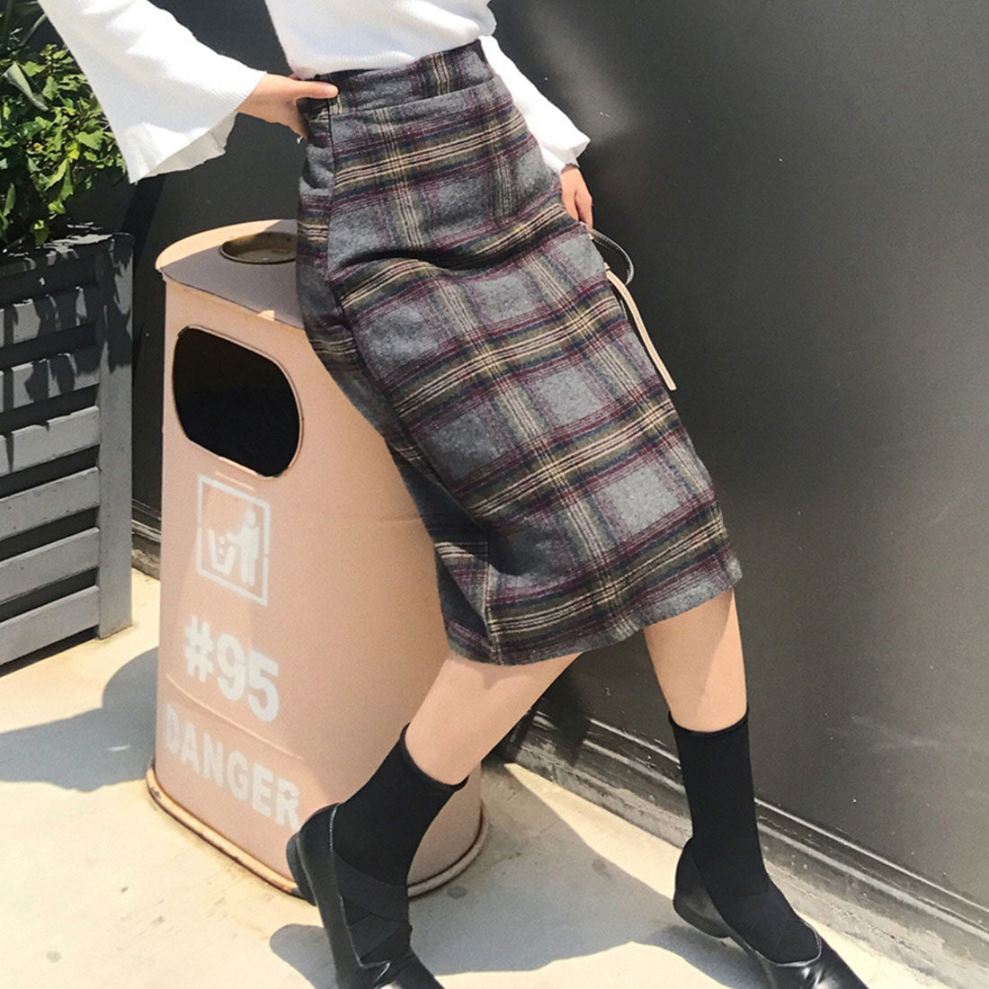 アミュレット Amulet チェック柄Aラインスカート レディース ひざ丈 ファスナー付き スッキリ 着回し (グレー) グレー