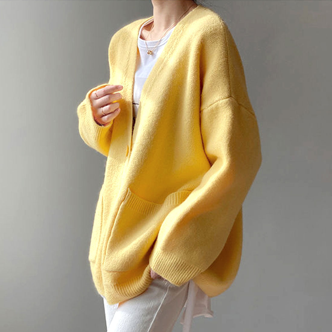 アミュレット Amulet ポケット付きニットカーディガン レディース Vネック 無地 温かい 色違い シンプル (ホワイト) ホワイト