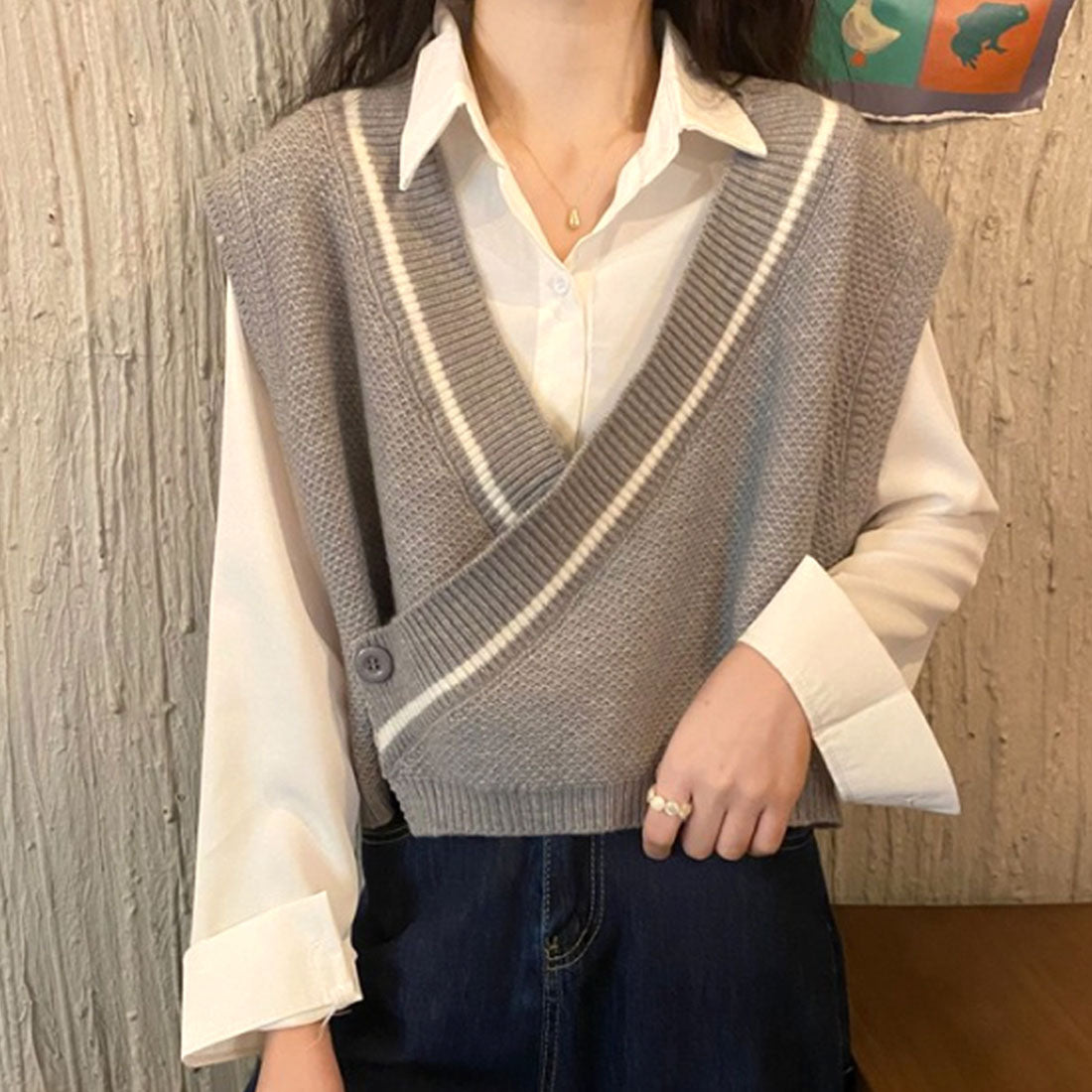 護身符的護身符短長v脖子最好的女士頂部春季服裝跌落在20多歲的韓國時尚短時辦公室休閒基本穿著