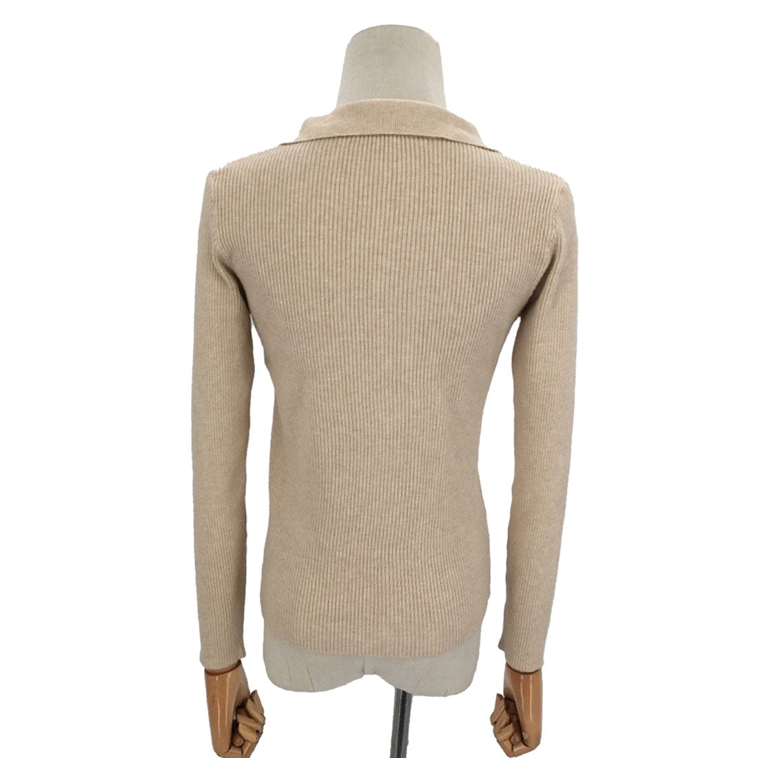 アミュレット Amulet 襟付きリブニットトップス 春 秋 冬 韓国ファッション 10代 20代 30代 レディース ボタン シンプル 黒 白 おしゃれ 細見え 大人カジュアル