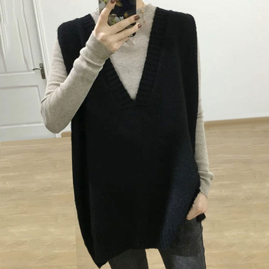 アミュレット Amulet オーバーVネックベスト 秋 冬 韓国ファッション 10代 20代 30代 レディース 暖かい 可愛い 大人カジュアル 黒 白 レイヤードアイテム,ブラック