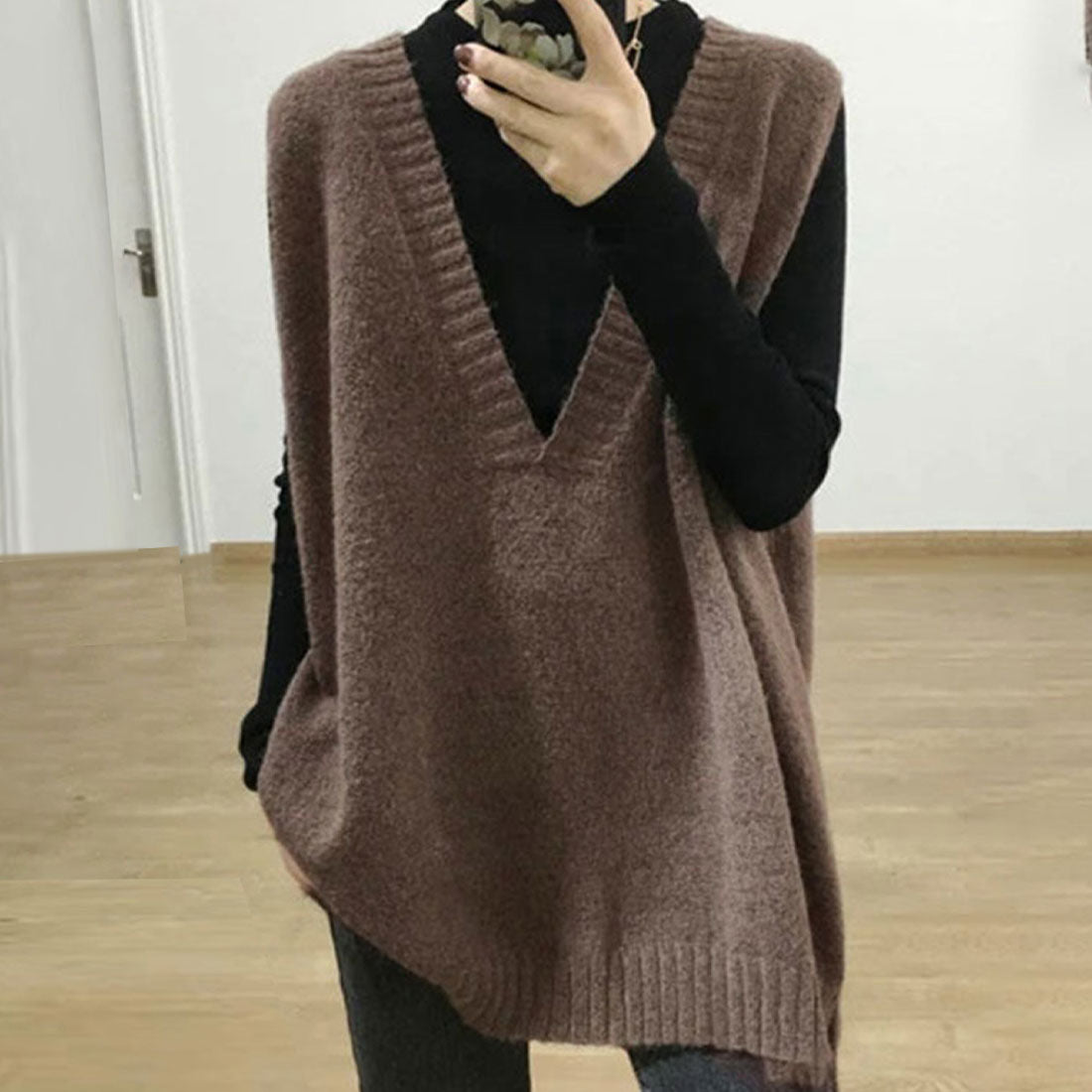アミュレット Amulet オーバーVネックベスト 秋 冬 韓国ファッション 10代 20代 30代 レディース 暖かい 可愛い 大人カジュアル 黒 白 レイヤードアイテム (ブラウン) ブラウン