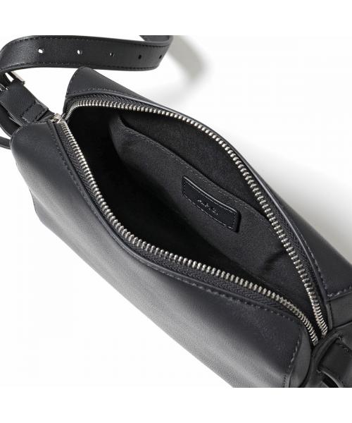 アーペーセー A.P.C. APC A.P.C. ショルダーバッグ CAMERA BAG NINO PUAAT H61821 （LZZ/NOIR/ブラック） LZZ/NOIR/ブラック