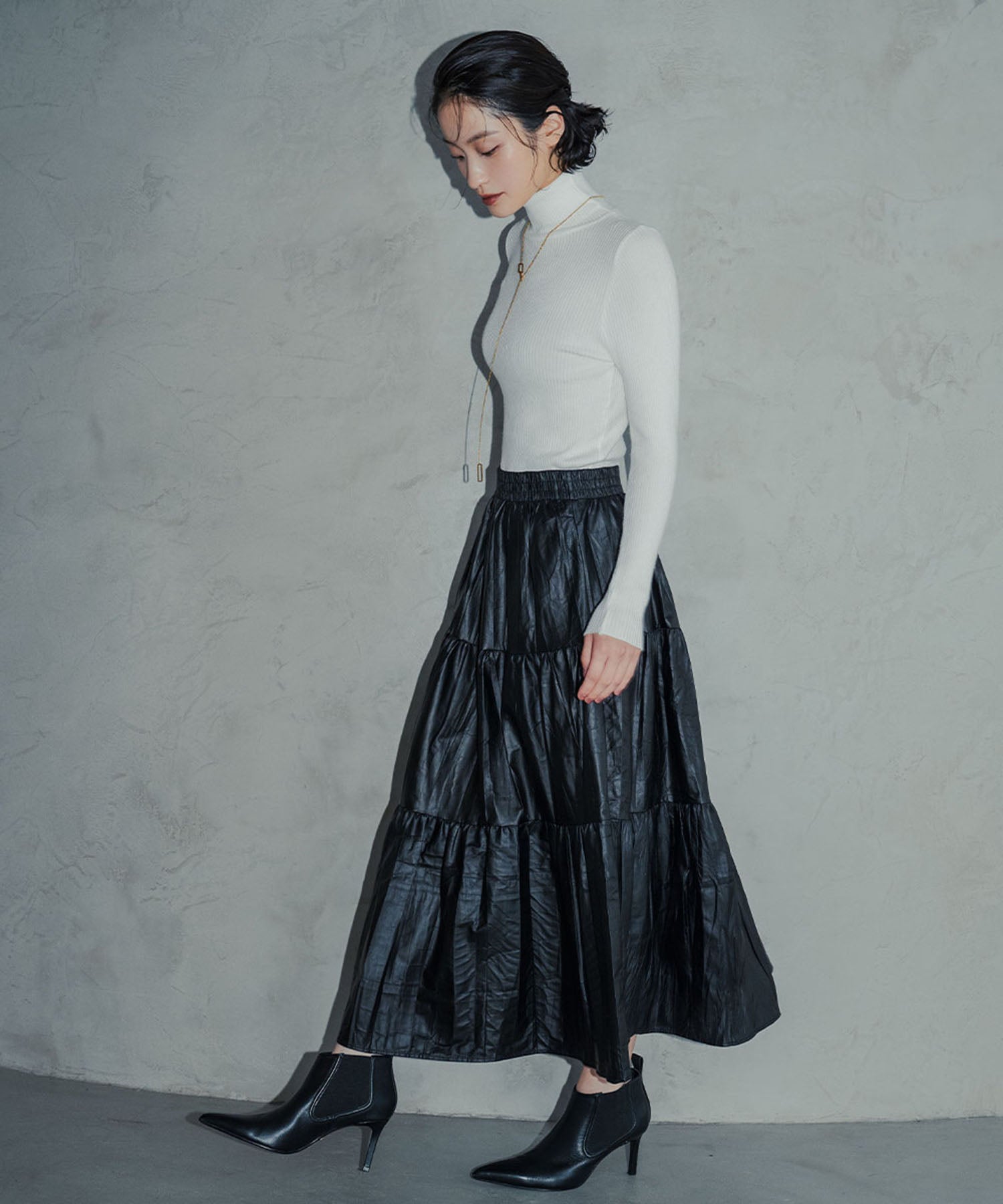 アンピルーラ Ampirula ハイネックニットプルオーバー (ホワイト) ホワイト