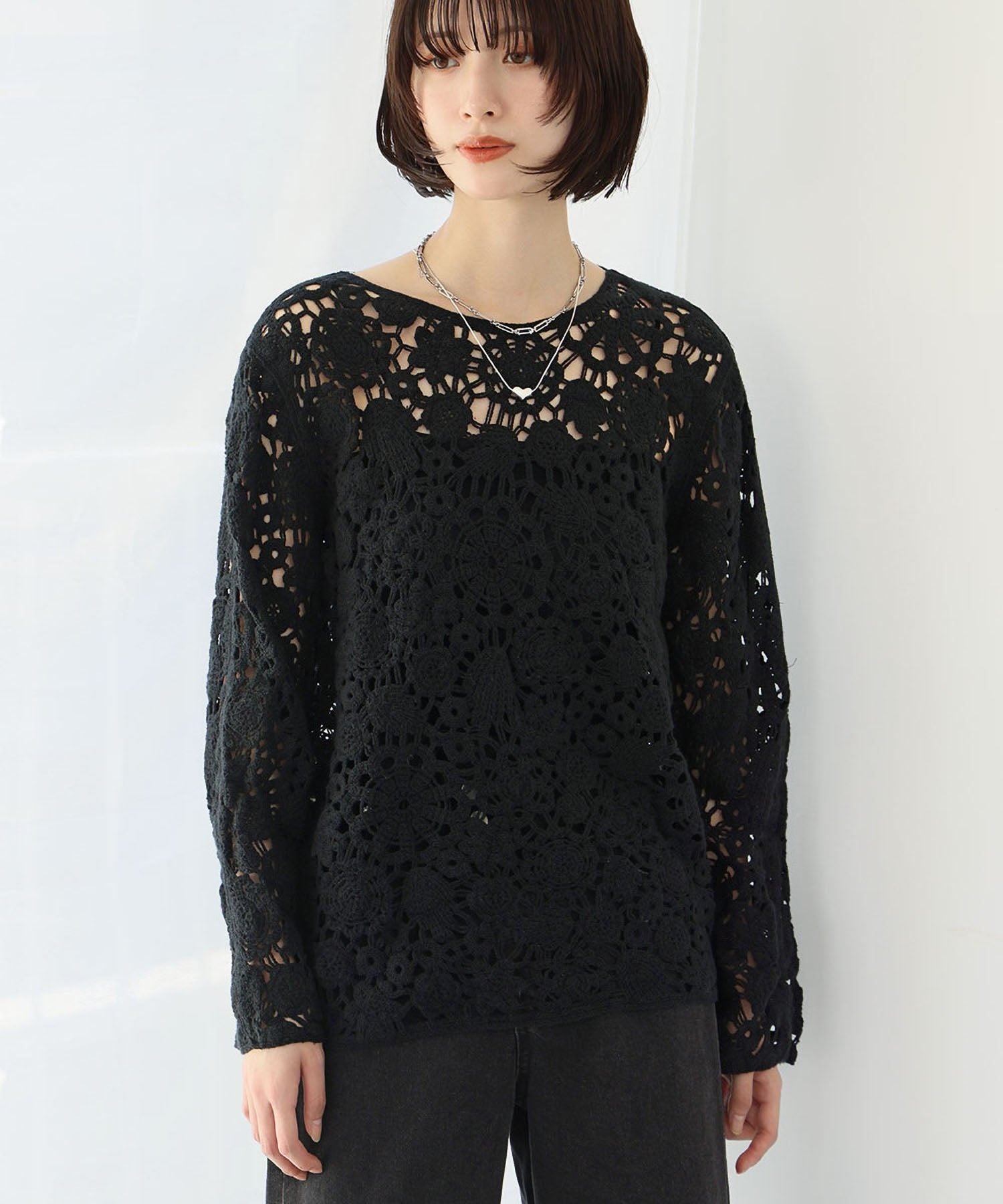 アンピルーラ Ampirula クロシェフラワーニットチュニック【洗える】 (ブラック) ブラック