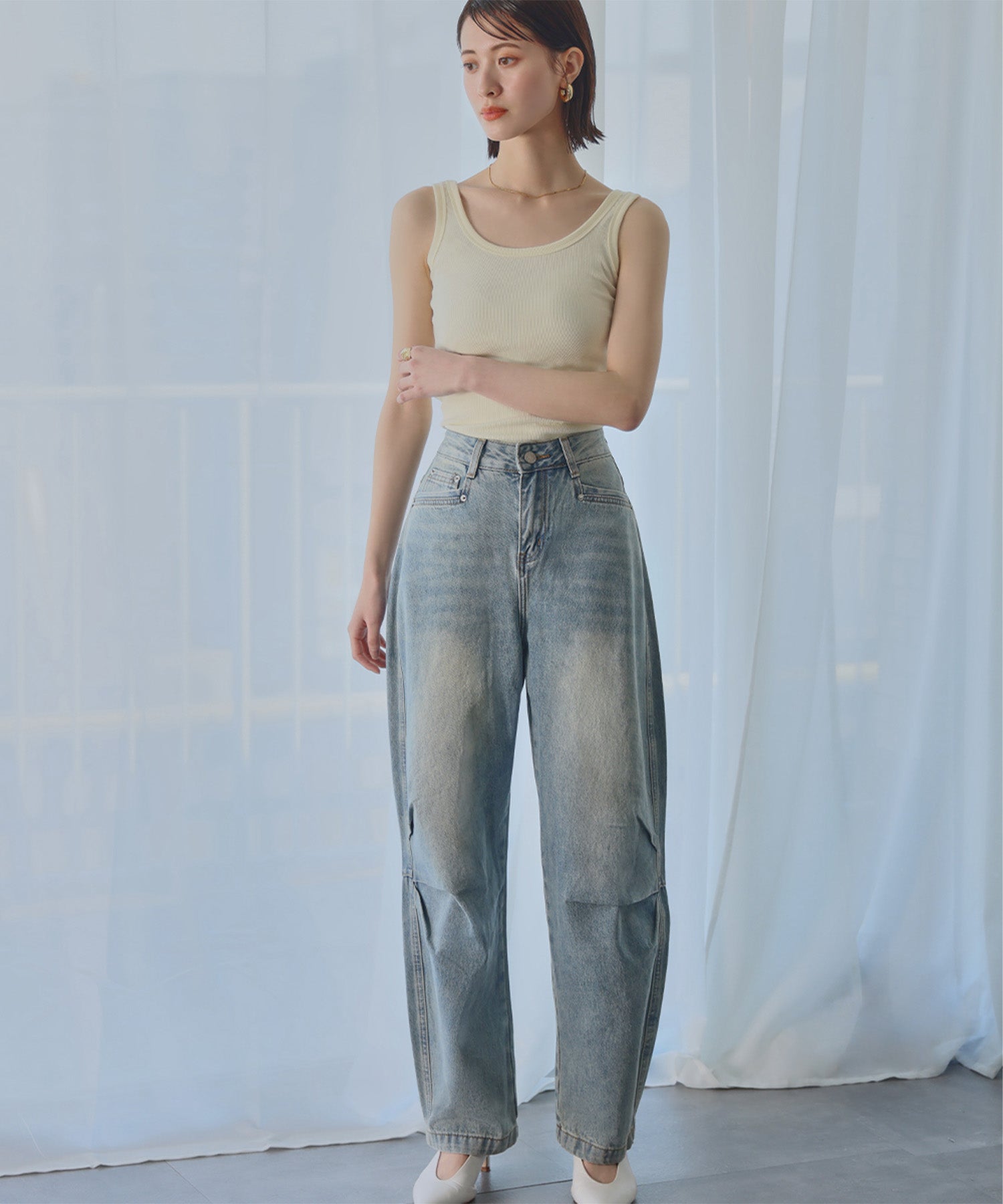 アンピルーラ Ampirula サイドニータックカーブデニムパンツ (ブルー) ブルー