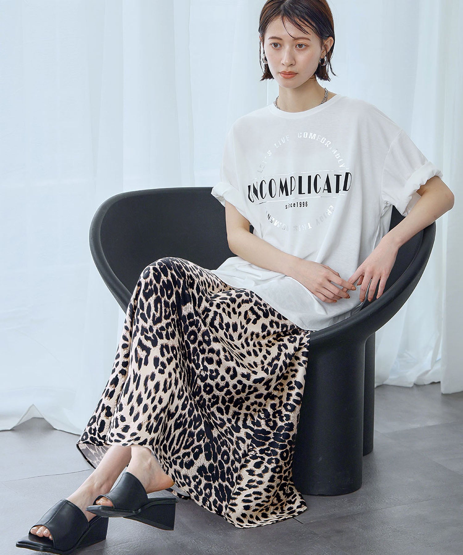 アンピルーラ Ampirula レオパードサテンタイトスカート (ベージュミックス) ベージュミックス