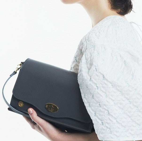 【日本製 |軽量】アクセソワ ドゥ マドモワゼル A.D.M.J. ヴィッテリアルマスクエアショルダー (GRAPHITE) GRAPHITE