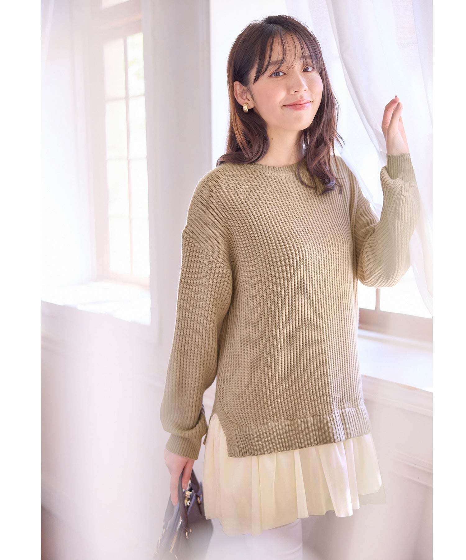 裾チュールレイヤード風ニット ベージュ