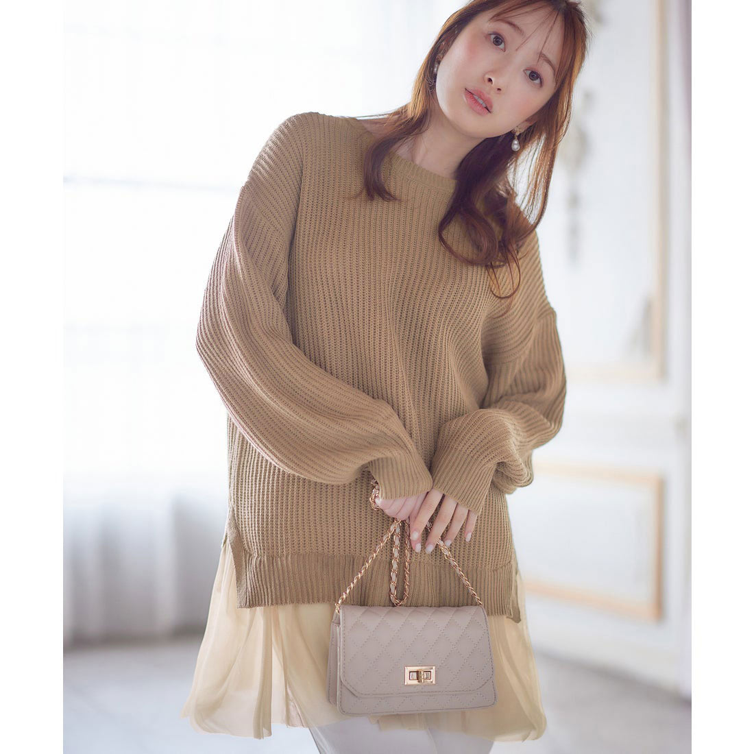 裾チュールレイヤード風ニット ベージュ