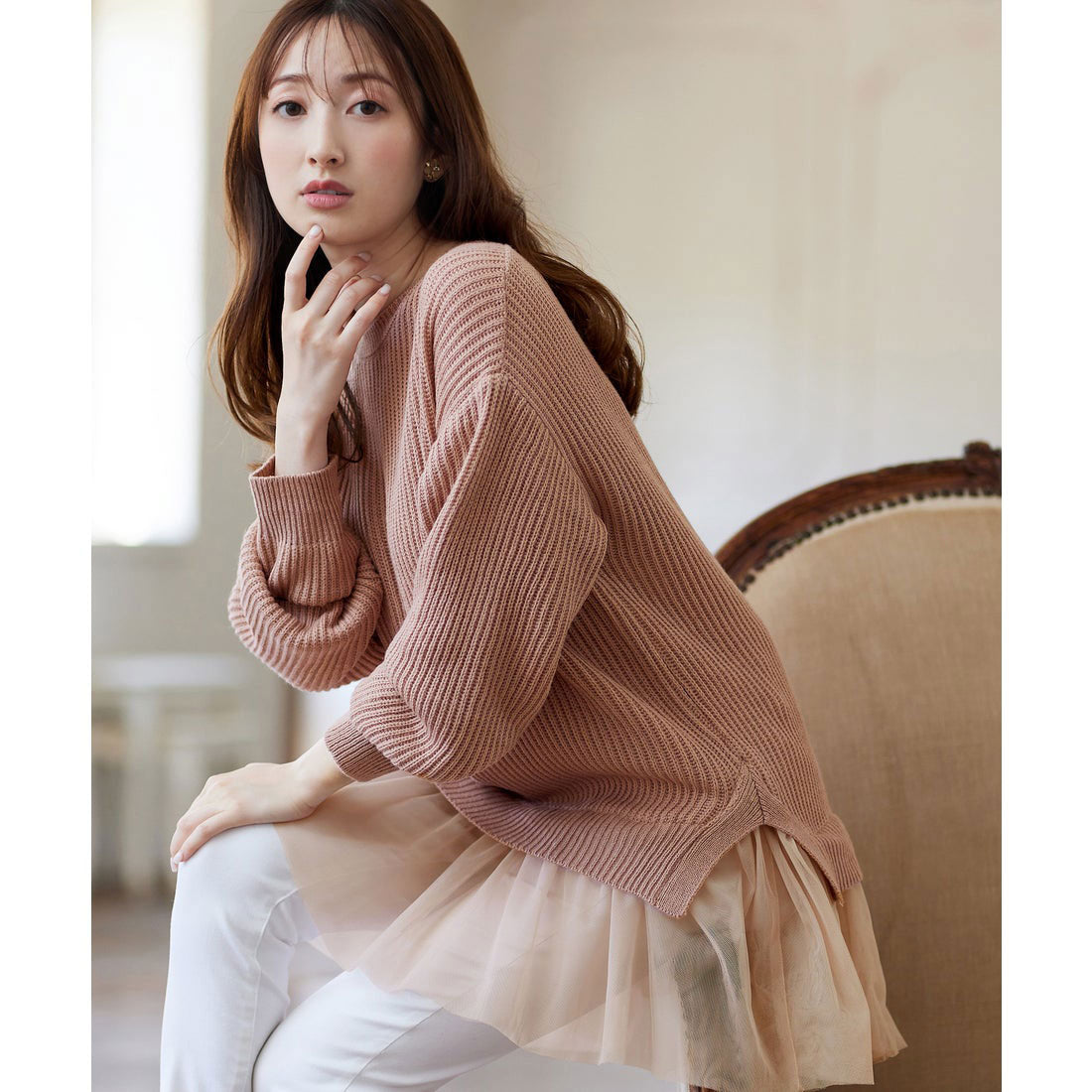 裾チュールレイヤード風ニット ピンクベージュ