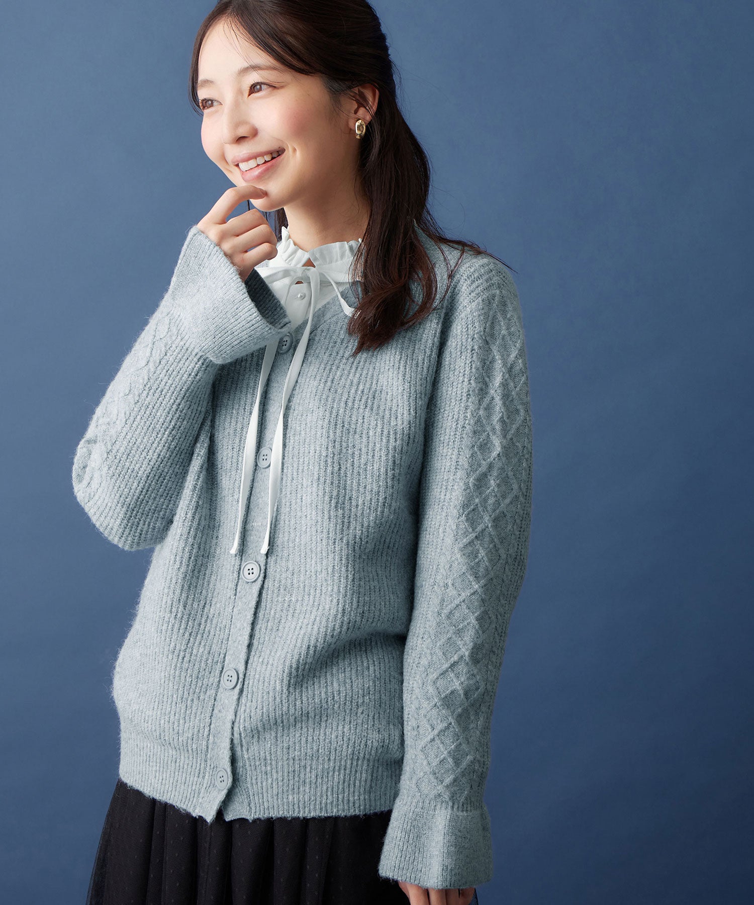 アロッタ Alotta ふんわりキャンディー袖ニットカーディガン (ブルー) ブルー