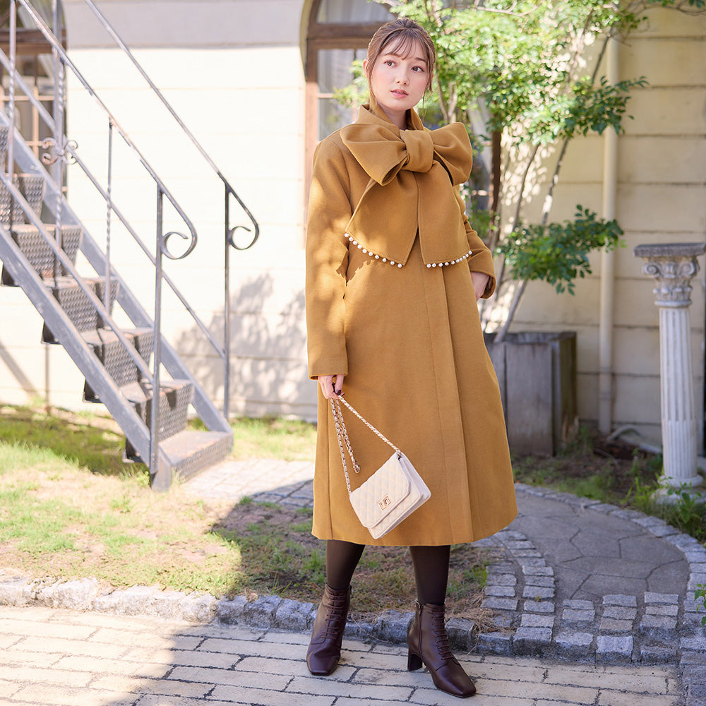 【美人百花11月号掲載】マフラー付ノーカラーロングコート キャメル