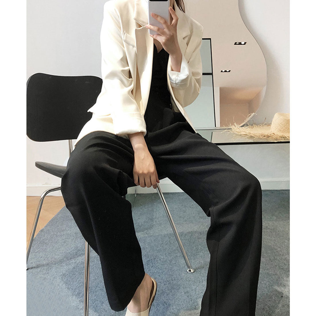 センタープレス テーパードパンツ