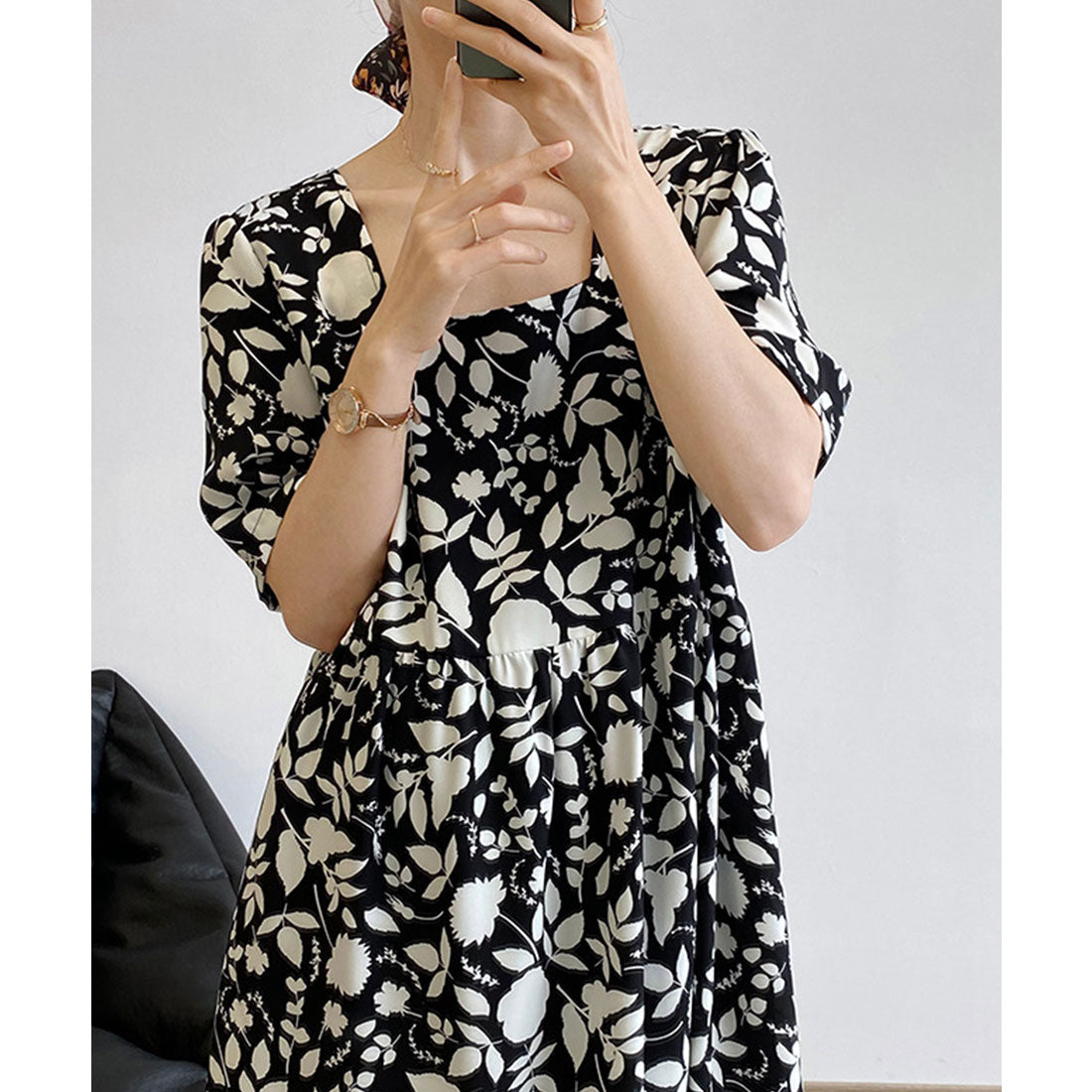 花柄ワンピース スクエアネック レトロ