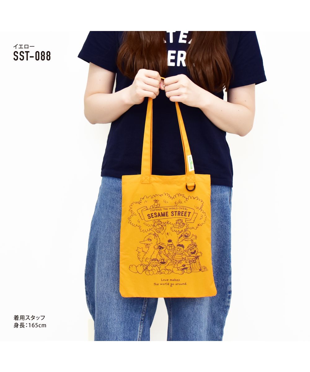 セサミストリート SESAMESTREET トートバッグ ナイロン 軽量 ロゴ プリント ミニバッグ 肩掛け フラット レディース メンズ 女子 男子 男女兼用 通勤 通学 旅行 (イエロー(SST-088)) イエロー(SST-088)